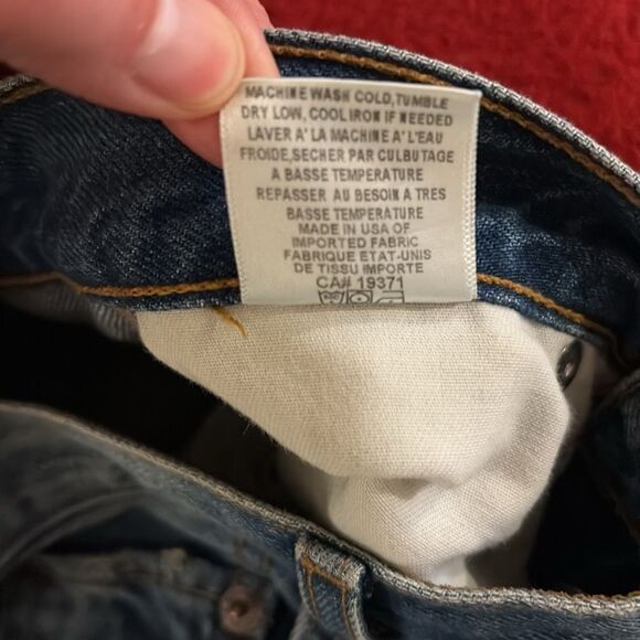 Re/done High Rise Loose in Vintage Indigo Wash - Picture 5 of 9